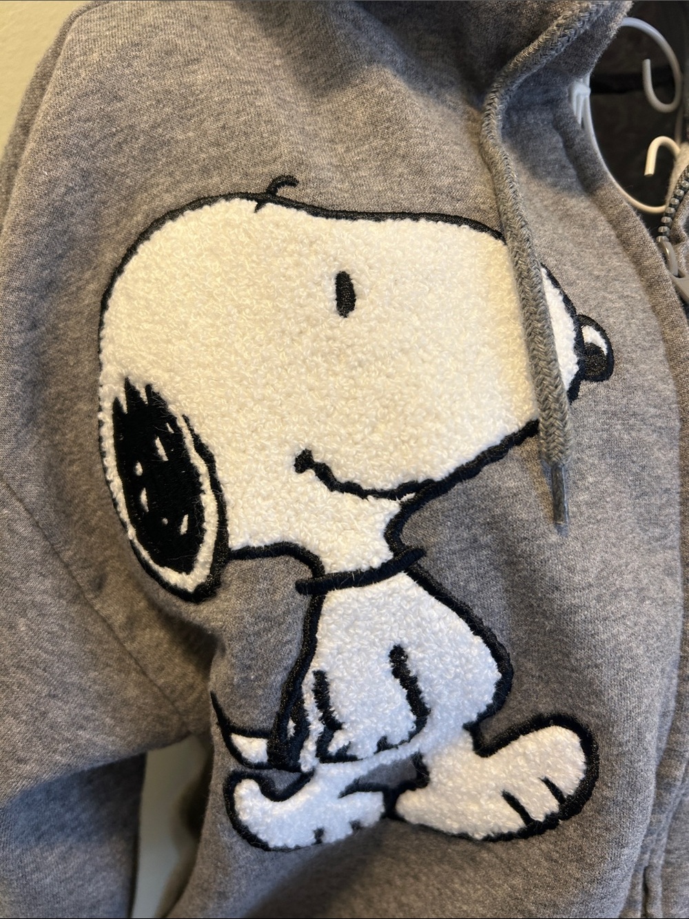 Peanuts Gray women’s Zip Hoodie with Snoopy, Woodstock & Red Doghouse Details - Picture 5 of 8
